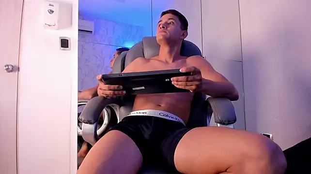 Simon_Axe