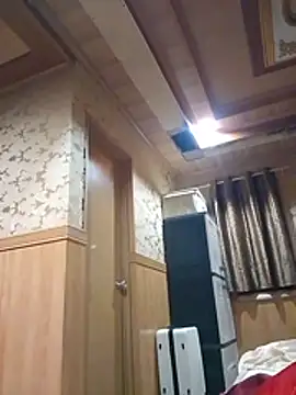 hugecock_molly live sex cam