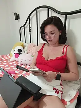 Diamond_Monna live cam on StripChat