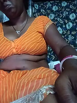 PUJA770 live sex cam
