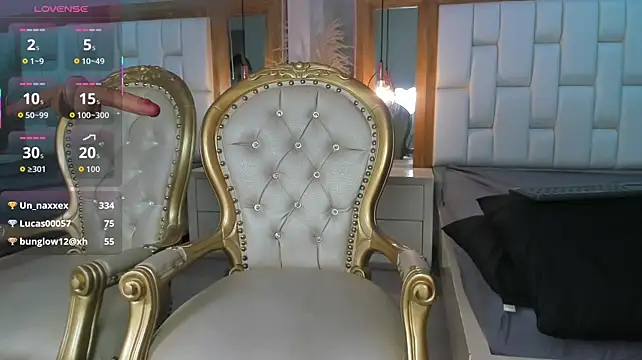 MaxxieRay live sex cam