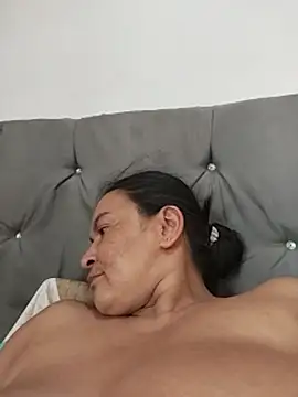 horny-mommy-dirty (F milf) - squirt  full maria