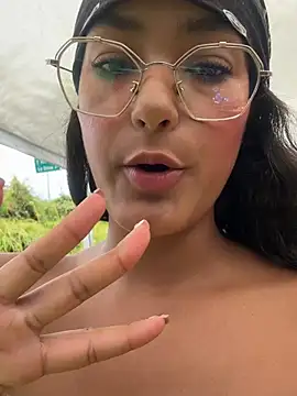 sarazuletaa (F young) - OIL TITS+ FINGERING PUSSY
