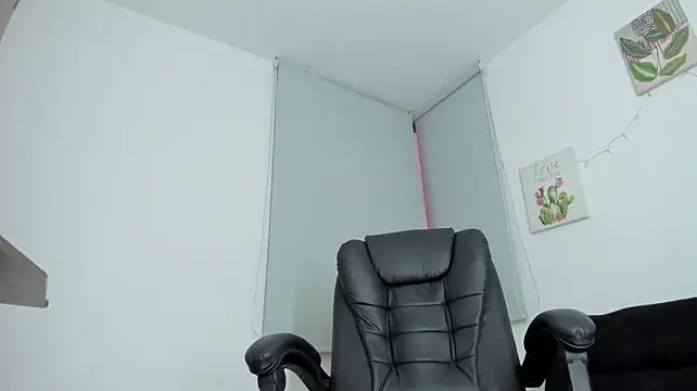 Naomy_foxx1 webcam