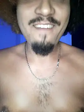 BlessedLucao live cam on StripChat