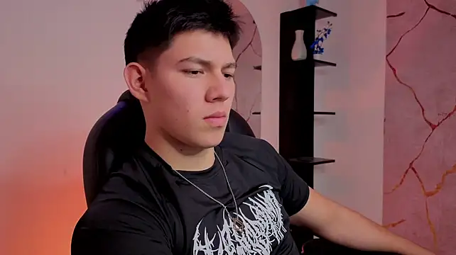 jamescr_ (M twink) - Finger your hole real slow...