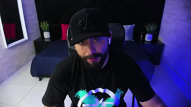 jhon_bear03 (M young) - worship your king until he cum1