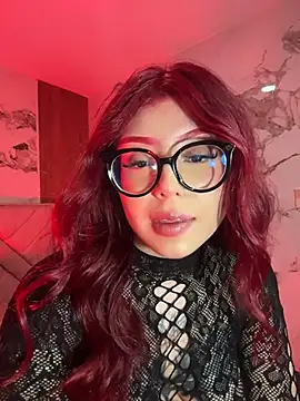 Red_Bunny_v live cam on StripChat