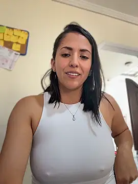 SamanthaWalker_ live cam on StripChat