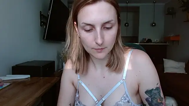 illusorycat webcam