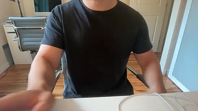 jungcock3210 live cam on StripChat