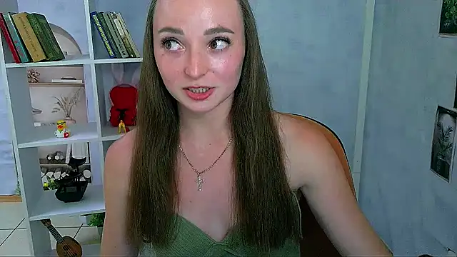 _Barbie_Kiss_ live cam on StripChat