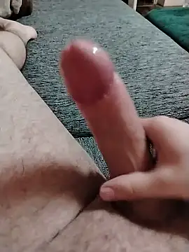 Yoursexxyboyy live cam on StripChat