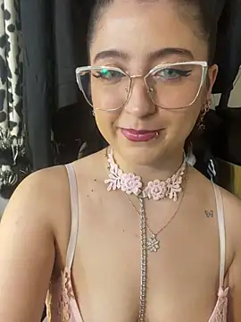 honeyysun captura de la sala en vivo en Stripchat