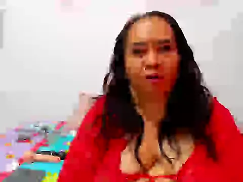 MarillinMoon live cam on StripChat