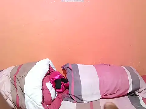 mis_midnight live cam on StripChat