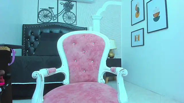 Juliana_milf_ live cam on StripChat