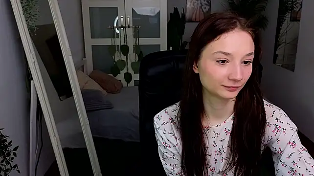 MelanieVirelle webcam