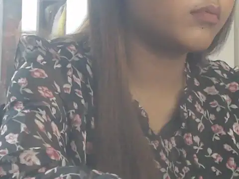 NancyRuvi live webcam