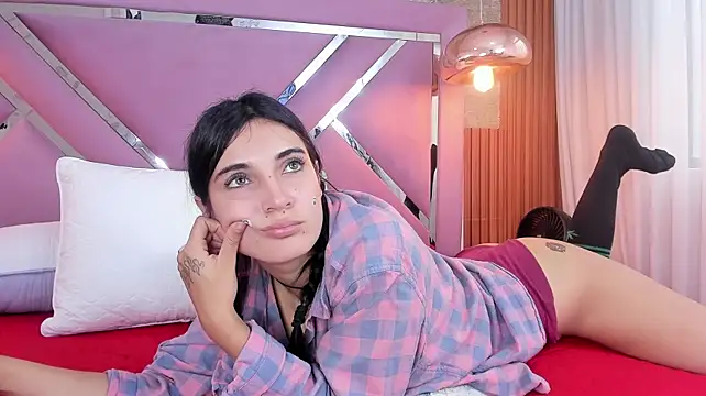 MilaWhitte