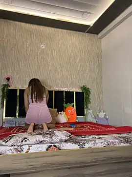 Pink_BabyDoll live cam on StripChat