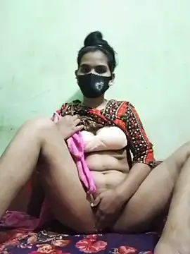 Tamanna_0 live room snapshot on Stripchat