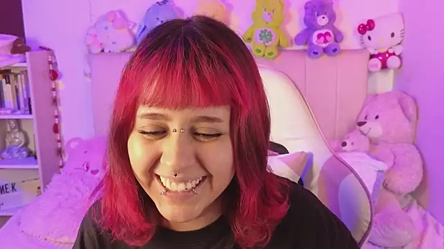 NekoWaifu live cam on StripChat