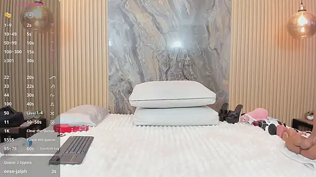 mary_spencer webcam