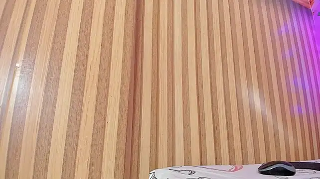 baby_peach__ webcam