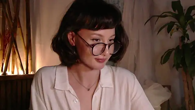 wanderwhitch live cam on StripChat