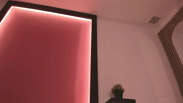Ada_7 live cam on StripChat