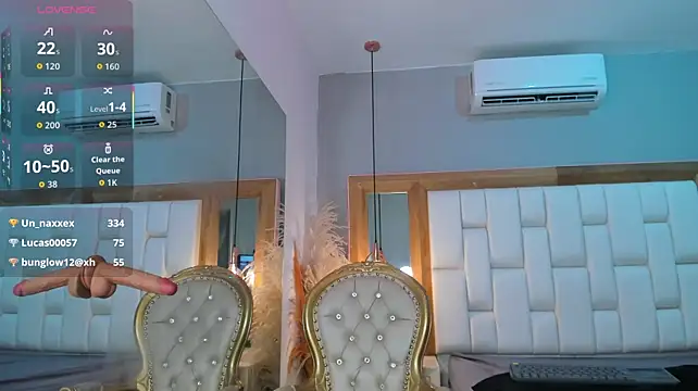 MaxxieRay live cam on StripChat