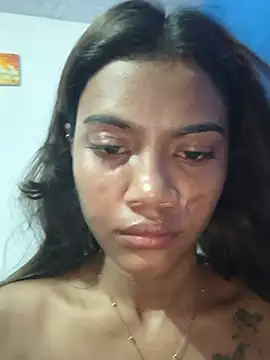 0_bella_0 live cam on StripChat