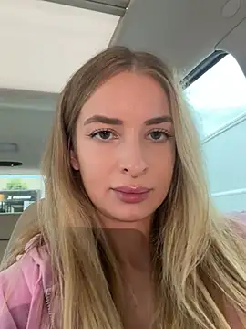 EvieEvans Live Webcam on Stripchat
