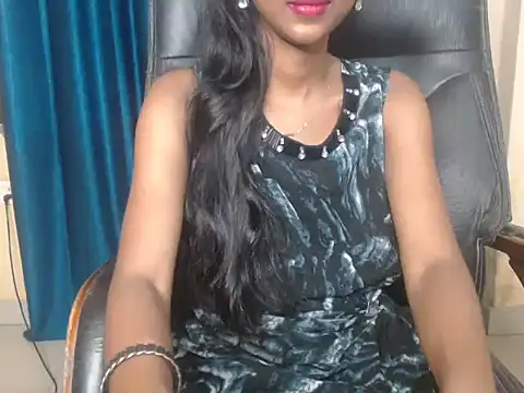 Strip_Simmie live cam on StripChat