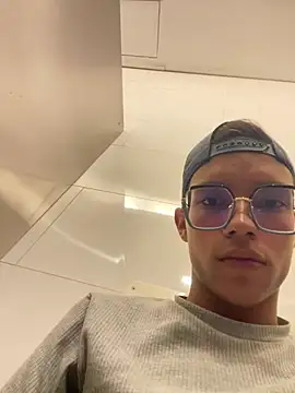 Andres_boy252