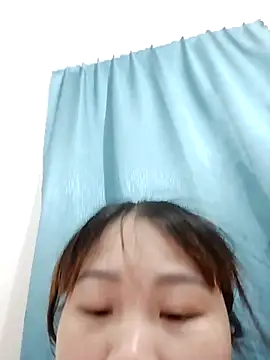 -Nani_ live cam on StripChat