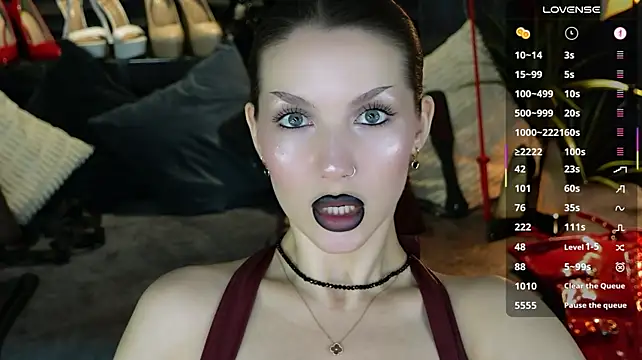 MistressDarsy live cam on StripChat