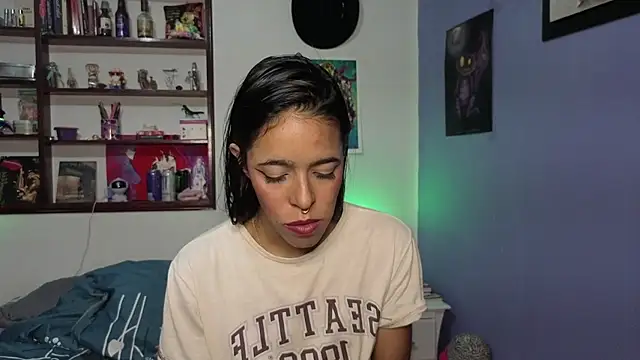 stephania_t webcam