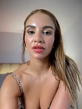 Lia_Brooks