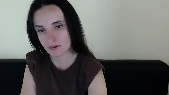 LaimaV_ live cam on StripChat