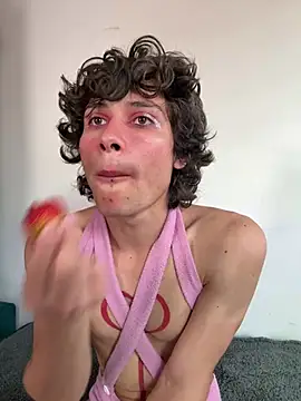 LittleTymmy live cam on StripChat