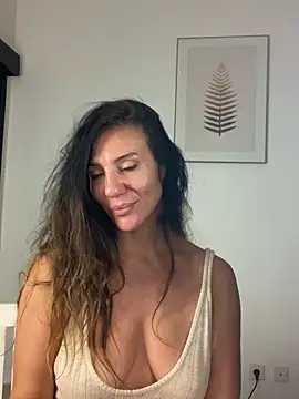 AnnaFlowerBabe live cam on StripChat