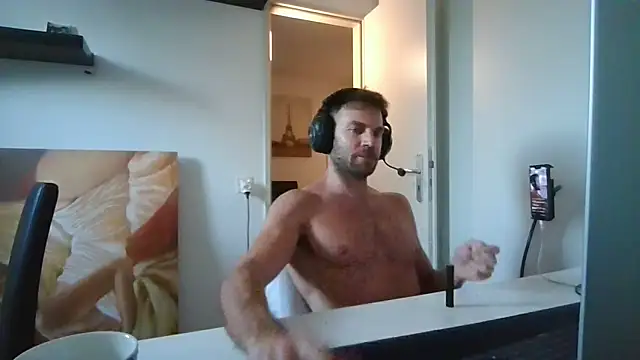 alpha-hunk