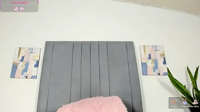 Sophia_Ebony webcam