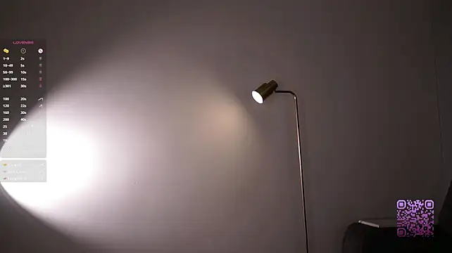 _never_too_late_ live cam on StripChat