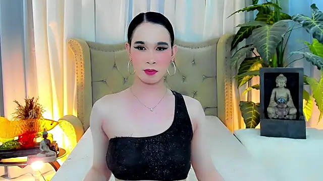 LexiLoreOnTop webcam