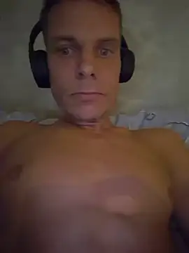 polenvi live cam on StripChat