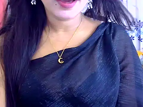 Noor_Zarin27 live cam on StripChat