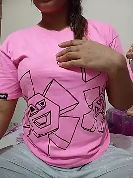 Tanha18 live cam on StripChat